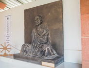 Delhi:  Visit to the place, now museum and monument, where Gandhi was killed.