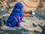 DITL:  scrubbing pots with ashes, rather like powdered scrubbers here.