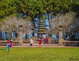 Thien My Pagoda.