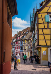 Some charning street scenes in Colmar.